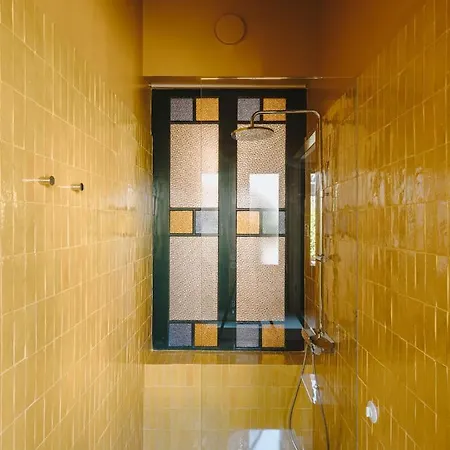 Villa Fabrica Descals And Pavillion