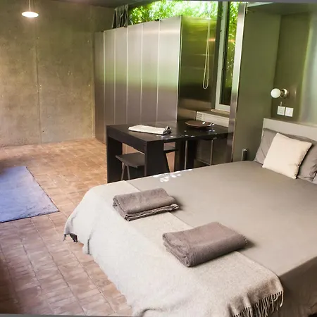 Villa Fabrica Descals And Pavillion *